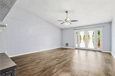 1113 Winterwood Drive, Lewisville, TX 75067 - Photo 10
