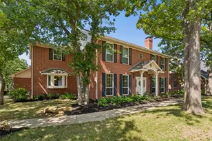 41 Oak Forrest Cir, Denton, TX 76210 - Photo 2