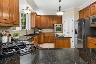 41 Oak Forrest Cir, Denton, TX 76210 - Photo 6