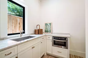 5836 Kenwood Ave, Dallas, TX 75206 - Photo 22