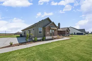 118 Sunny Side Rd, Valley View, TX 76272 - Photo 2