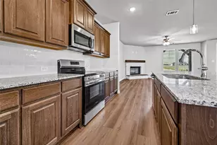 118 Sunny Side Rd, Valley View, TX 76272 - Photo 14