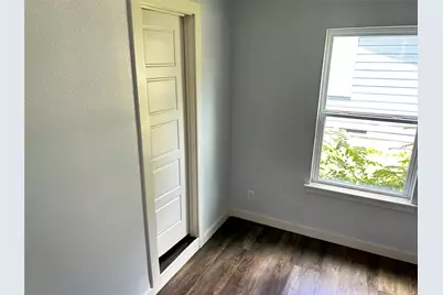 110 E Cunningham Street, Bonham, TX 75418 - Photo 4