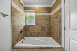 7635 Tanglecrest Dr, Dallas, TX 75254 - Photo 26