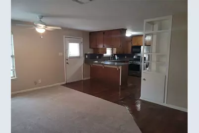 1004 W Wall Street W, Grapevine, TX 76051 - Photo 4