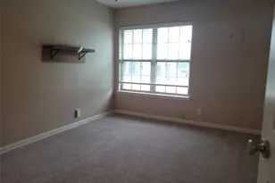 1004 W Wall Street W, Grapevine, TX 76051 - Photo 8