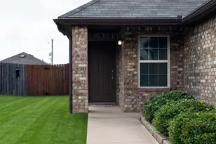 1508 Blue Jay, Ennis, TX 75119 - Photo 1