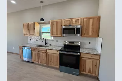 1040 Rays Way, Weatherford, TX 76085 - Photo 8