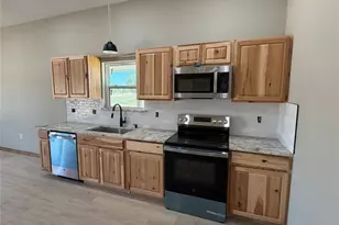 1040 Rays Way, Weatherford, TX 76085 - Photo 8