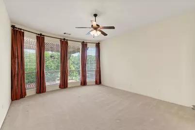 3024 N Camino Lagos, Grand Prairie, TX 75054 - Photo 16