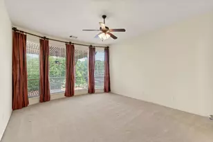 3024 N Camino Lagos, Grand Prairie, TX 75054 - Photo 16