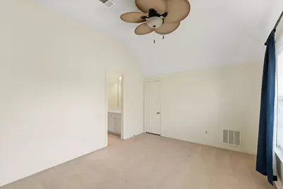 3024 N Camino Lagos, Grand Prairie, TX 75054 - Photo 38