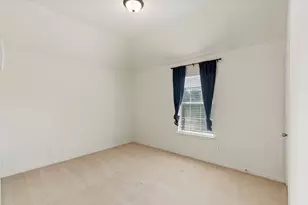 3024 N Camino Lagos, Grand Prairie, TX 75054 - Photo 40