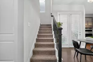 12766 Mercer Pkwy, Farmers Branch, TX 75234 - Photo 20
