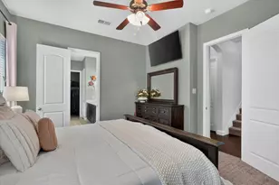 12766 Mercer Pkwy, Farmers Branch, TX 75234 - Photo 18