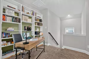 12766 Mercer Pkwy, Farmers Branch, TX 75234 - Photo 24
