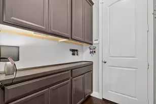 12766 Mercer Pkwy, Farmers Branch, TX 75234 - Photo 28