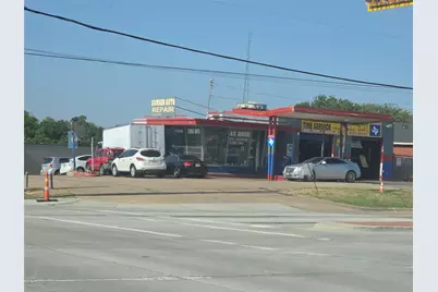 701 W Dickey Road, Grand Prairie, TX 75051 - Photo 2