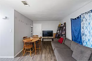 107 Ray St, Arlington, TX 76010 - Photo 4