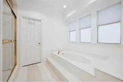 5957 Lindenshire Lane, Dallas, TX 75230 - Photo 10