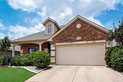 10005 Butte Meadows Drive, Fort Worth, TX 76177 - Photo 6