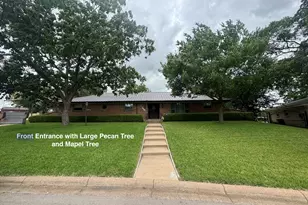 3908 Dawn Dr, Benbrook, TX 76116 - Photo 1