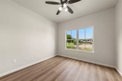 267 Sherwood Drive, Woodway, TX 76712 - Photo 14