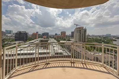 3225 Turtle Creek Boulevard #1422, Dallas, TX 75219 - Photo 4