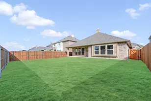 1048 Snowy Owl Dr, Alvarado, TX 76009 - Photo 28
