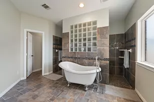 2211 Nottaway Dr, Cleburne, TX 76033 - Photo 26
