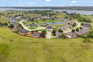 2211 Nottaway Dr, Cleburne, TX 76033 - Photo 2