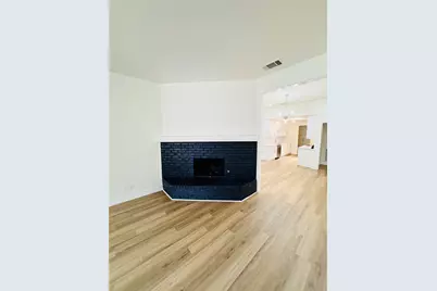 9215 Highedge Circle, Dallas, TX 75238 - Photo 2