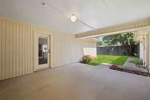 2311 Heatherwoods Way, Carrollton, TX 75007 - Photo 26