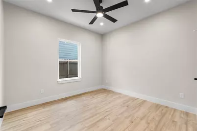 3811 Harlingen Street, Dallas, TX 75212 - Photo 28