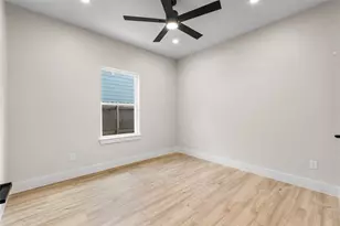 3811 Harlingen St, Dallas, TX 75212 - Photo 28