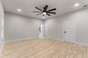 3811 Harlingen St, Dallas, TX 75212 - Photo 20