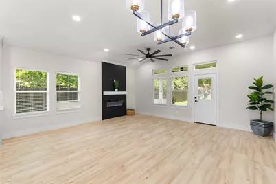 3811 Harlingen Street, Dallas, TX 75212 - Photo 16