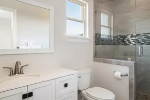 3867 Beutel Ct, Dallas, TX 75229 - Photo 18