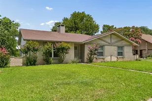5517 Castleview Ln, Garland, TX 75044 - Photo 6