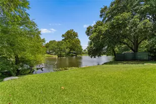5517 Castleview Ln, Garland, TX 75044 - Photo 36
