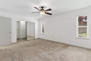 5517 Castleview Ln, Garland, TX 75044 - Photo 18