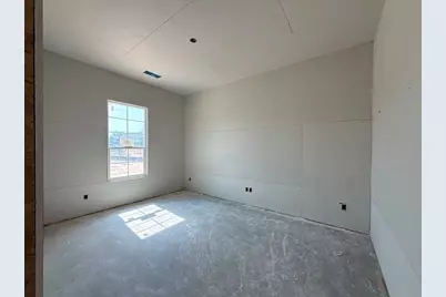 804 Zachary Michael Court, Springtown, TX 76082 - Photo 8