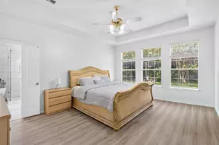 9827 Cliffside Dr, Irving, TX 75063 - Photo 12