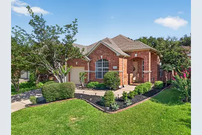 9827 Cliffside Drive, Irving, TX 75063 - Photo 2