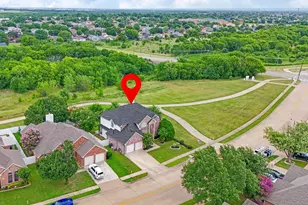 615 E Lynn Creek Dr, Arlington, TX 76002 - Photo 40
