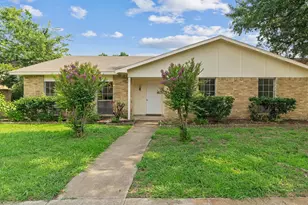 1926 Rambling Ridge Ln, Carrollton, TX 75007 - Photo 1