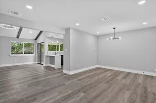 501 Kent Dr, Lewisville, TX 75067 - Photo 8