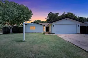 501 Kent Dr, Lewisville, TX 75067 - Photo 1