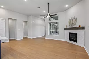 4817 Forest Crest Pkwy, Arlington, TX 76005 - Photo 2
