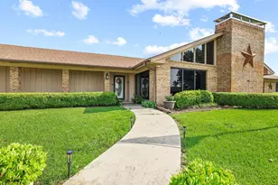 1900 S Shore Dr, Bonham, TX 75418 - Photo 4